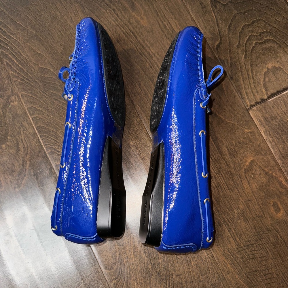 Michael Kors Amber Crinkled Patent Leather Moccasins Blue Women’s Size 7M NIB - Picture 9 of 16